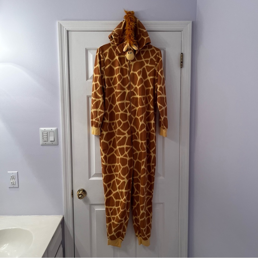 Xhilaration Giraffe Print Onesie